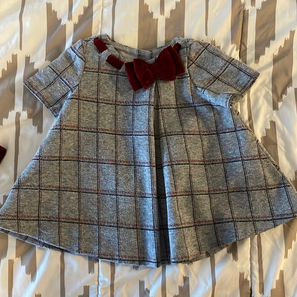 Tahari Baby shirt size 12M